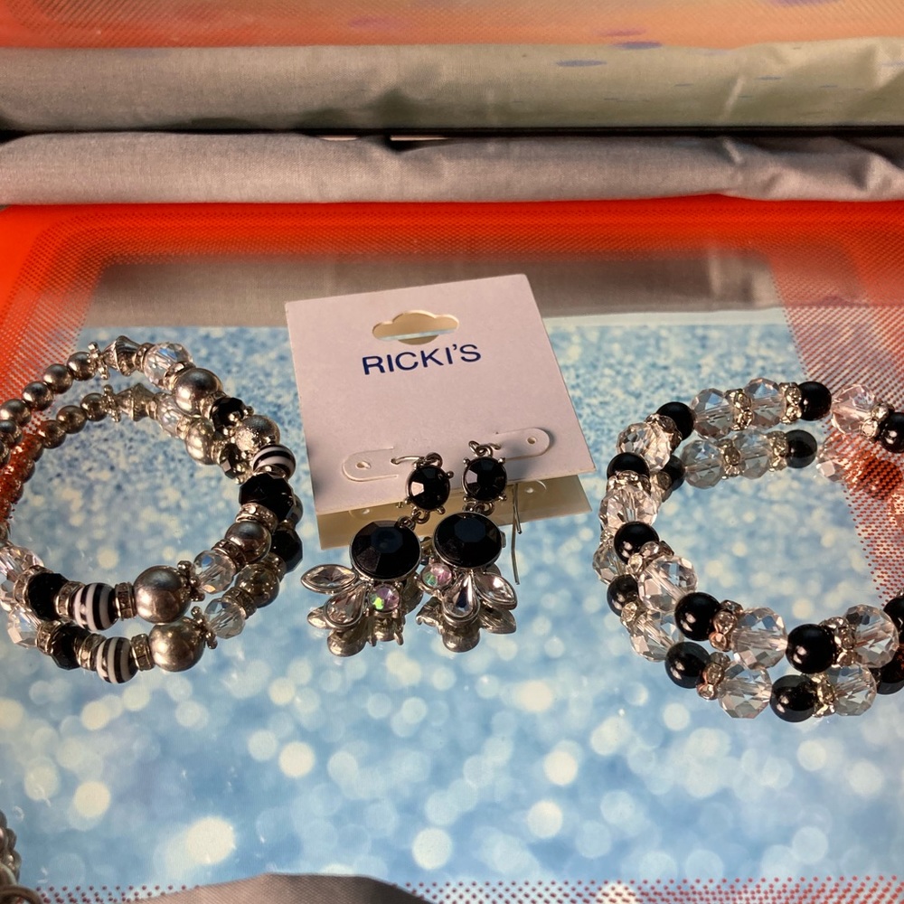 🌴 Jewelry Set - Picture 4 of 4